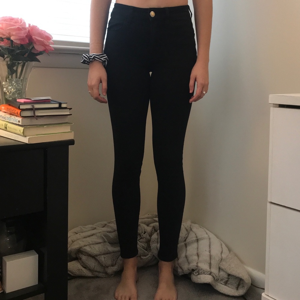 American Eagle Black Jeggings